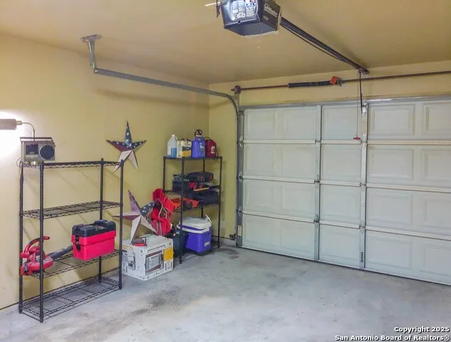 107 Garrett Way Canyon Lake, TX 78133