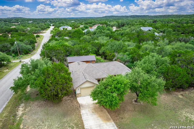 107 Garrett Way Canyon Lake, TX 78133