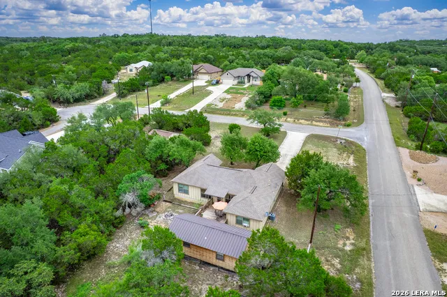 107 Garrett Way Canyon Lake, TX 78133