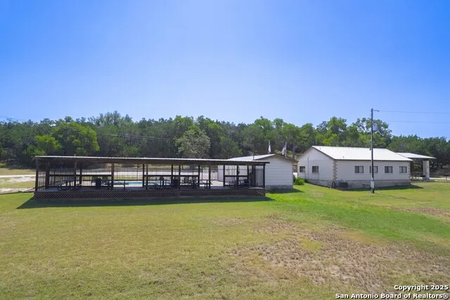 107 Garrett Way Canyon Lake, TX 78133