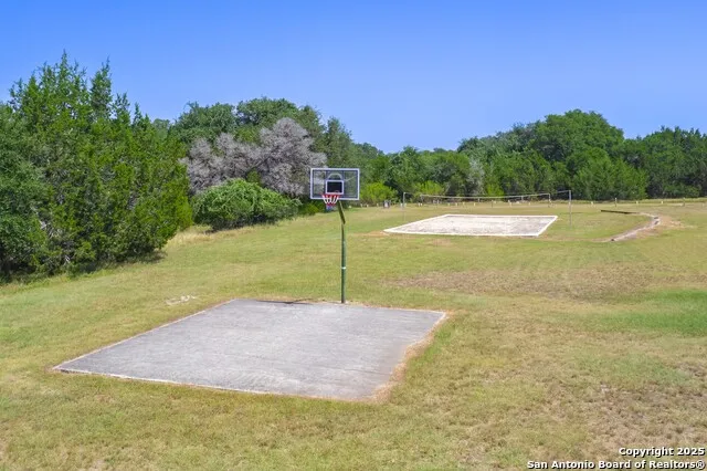 107 Garrett Way Canyon Lake, TX 78133