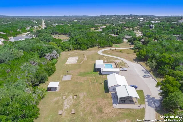 107 Garrett Way Canyon Lake, TX 78133