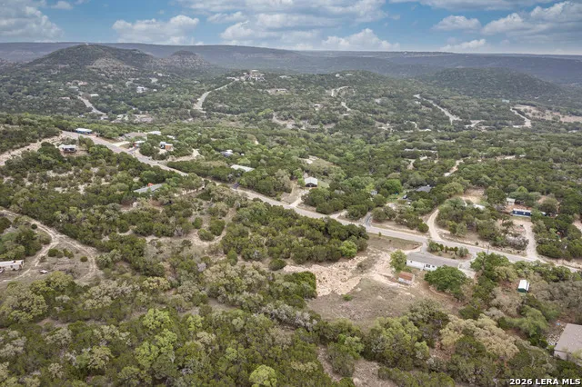1235 Q'Appuella Canyon Lake, TX 78133