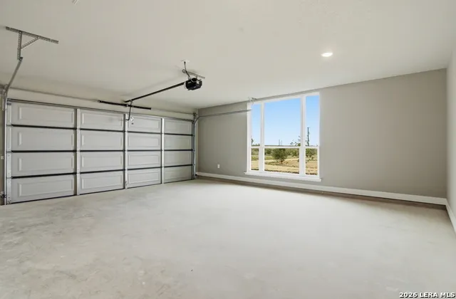60 Friendship Hills Uvalde, TX 78801