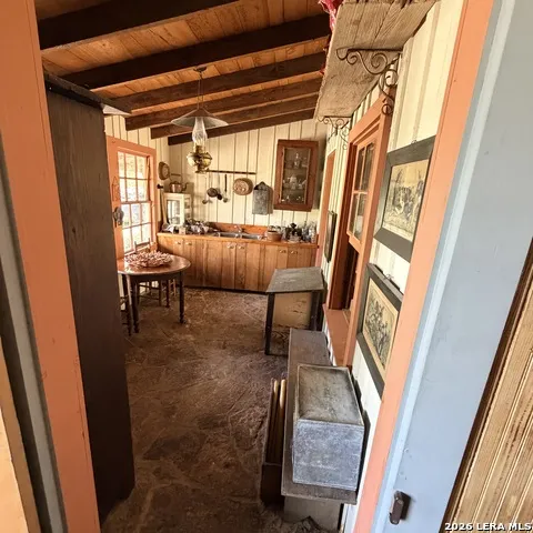 413 Petersburg Castroville, TX 78009