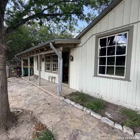 413 Petersburg Castroville, TX 78009