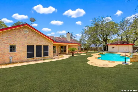 1220 Country View Dr.,