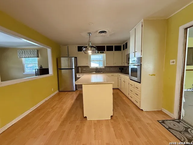 880 merriweather New Braunfels, TX 78130