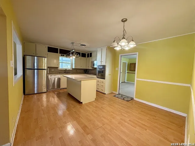 880 merriweather New Braunfels, TX 78130