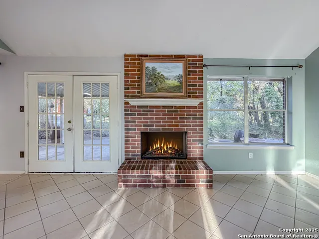 2741 Connie Canyon Lake, TX 78133