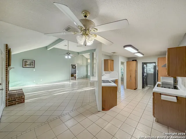 2741 Connie Canyon Lake, TX 78133