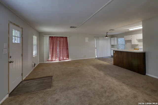1352 Linda Canyon Lake, TX 78133