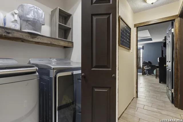 126 WOODLAND DR Pleasanton, TX 78064