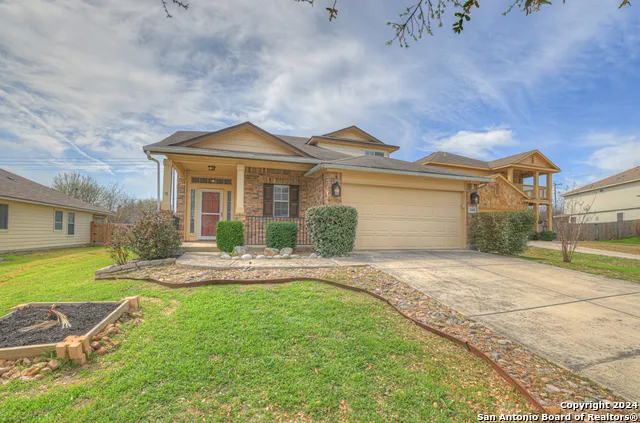 2418 FAYETTE DR New Braunfels, TX 78130