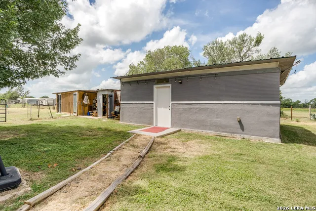 12630 Fm 1346 St Hedwig, TX 78152