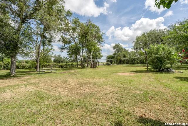 12630 Fm 1346 St Hedwig, TX 78152