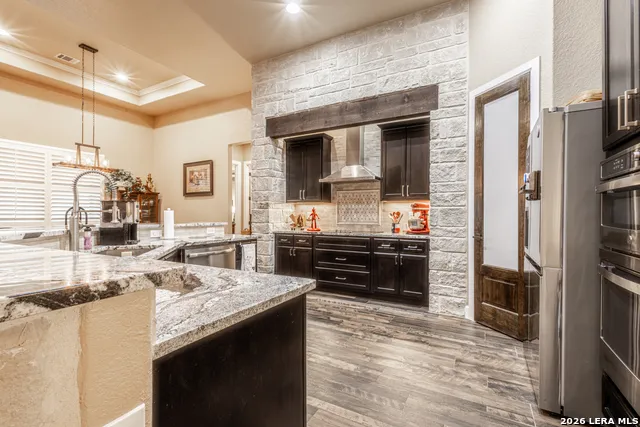 125 Bobcat Bend La Vernia, TX 78121