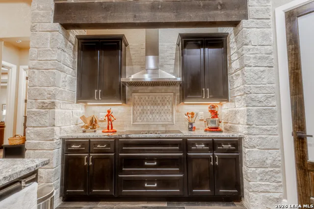 125 Bobcat Bend La Vernia, TX 78121