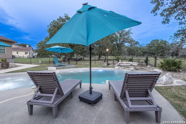 125 Bobcat Bend La Vernia, TX 78121