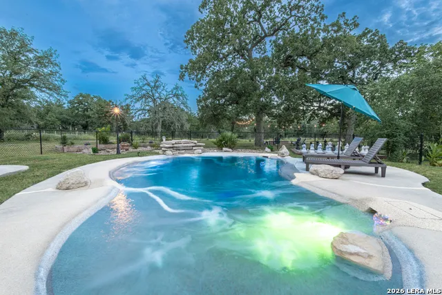 125 Bobcat Bend La Vernia, TX 78121