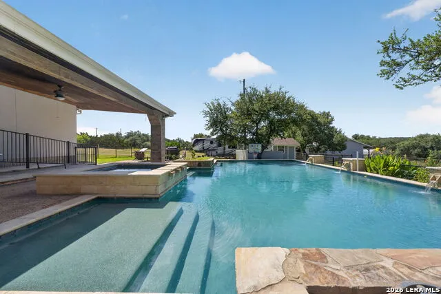 1159 ASTRAL PT Spring Branch, TX 78070