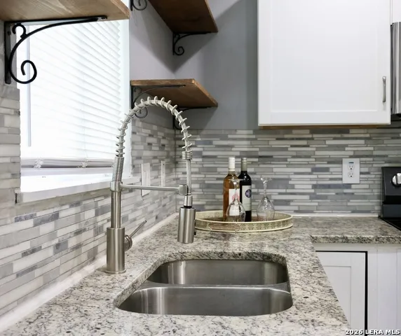 75 STOREYWOOD DR San Antonio, TX 78213