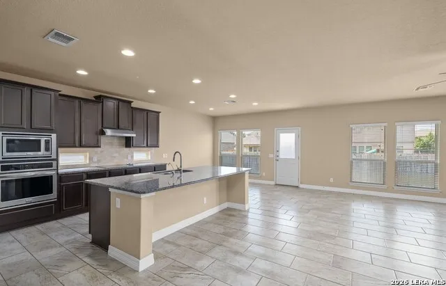 1427 Garden Laurel New Braunfels, TX 78130
