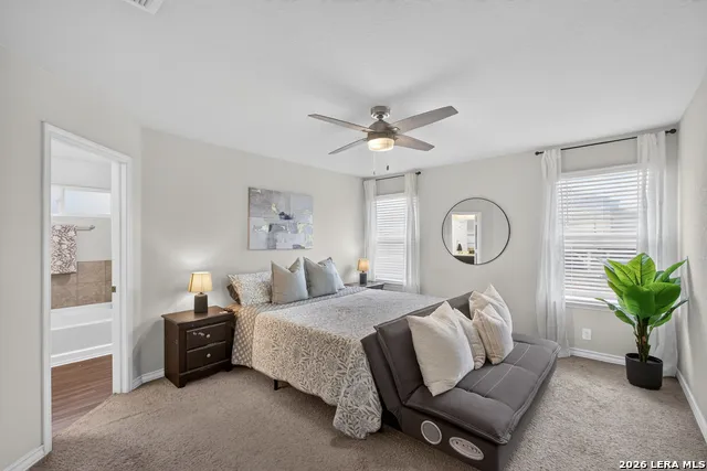 906 Red Crossbill San Antonio, TX 78253