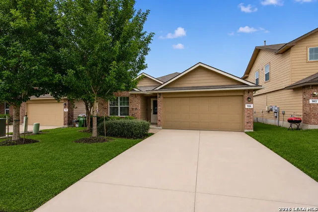 906 Red Crossbill San Antonio, TX 78253