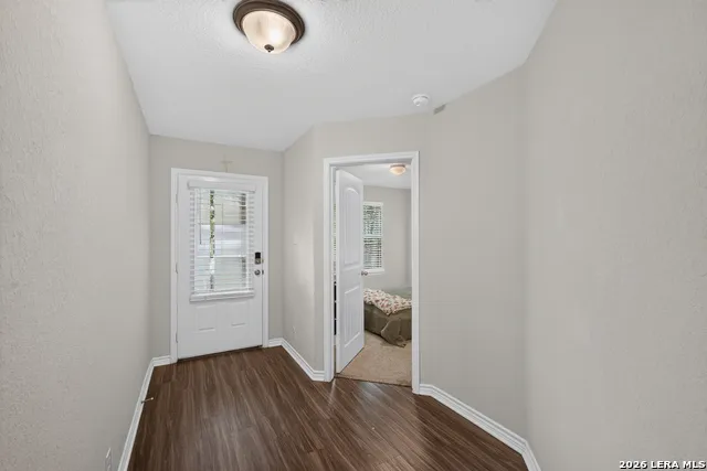 906 Red Crossbill San Antonio, TX 78253
