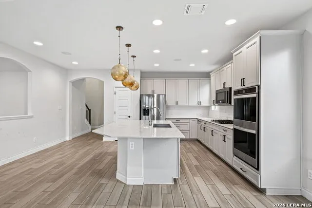 2230 Steerhead Trail New Braunfels, TX 78132