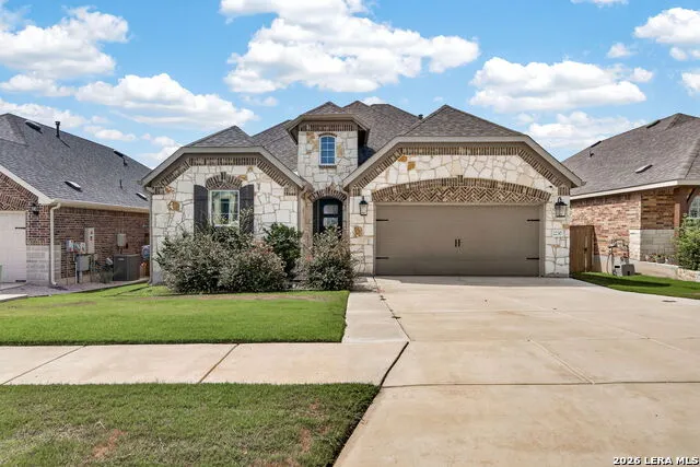 2230 Steerhead Trail New Braunfels, TX 78132