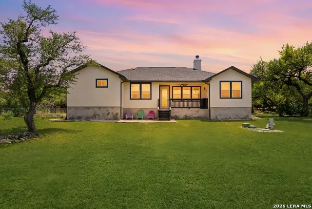 624 Juniper Ct Fischer, TX 78623
