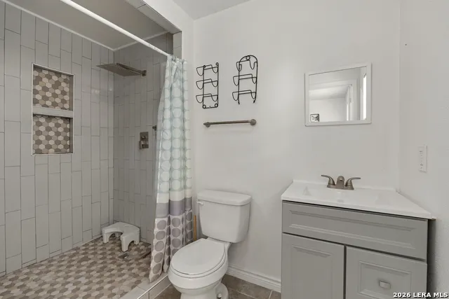 1311 W French Pl San Antonio, TX 78201