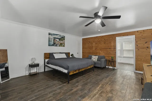 1311 W French Pl San Antonio, TX 78201
