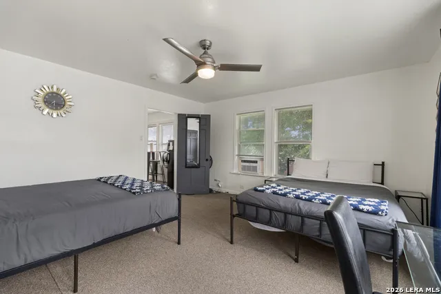1311 W French Pl San Antonio, TX 78201