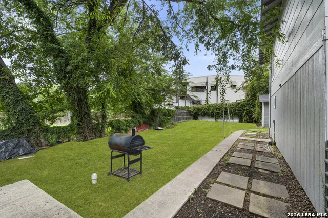 1311 W French Pl San Antonio, TX 78201