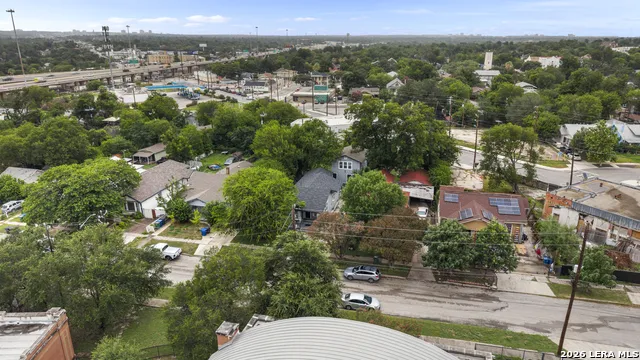1311 W French Pl San Antonio, TX 78201