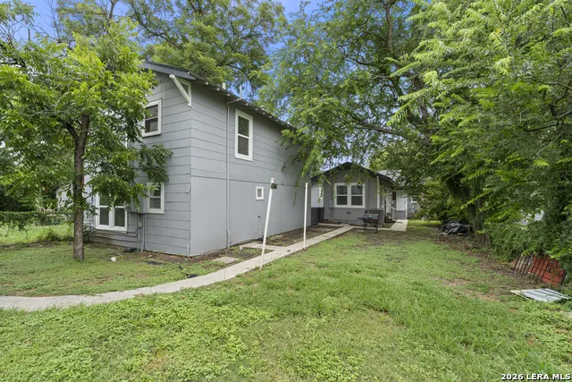 1311 W French Pl San Antonio, TX 78201