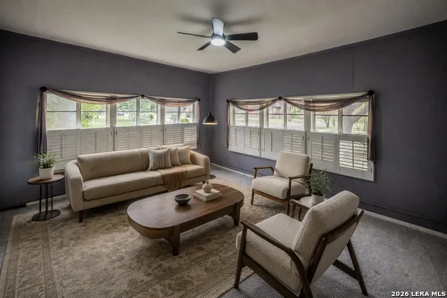 301 FURR DR San Antonio, TX 78201