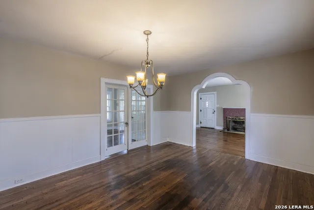 301 FURR DR San Antonio, TX 78201
