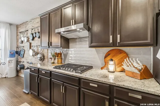 1531 ESSER XING New Braunfels, TX 78132