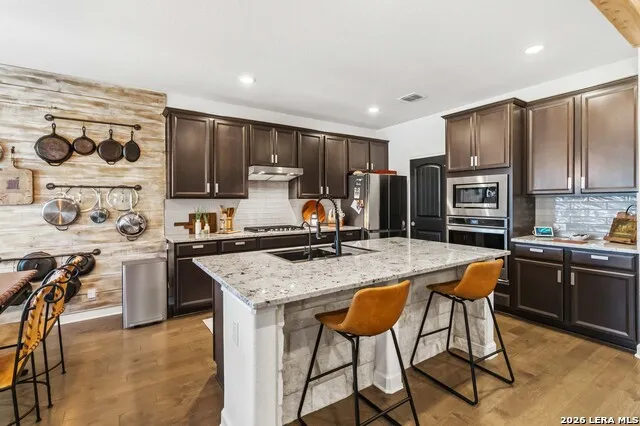 1531 ESSER XING New Braunfels, TX 78132