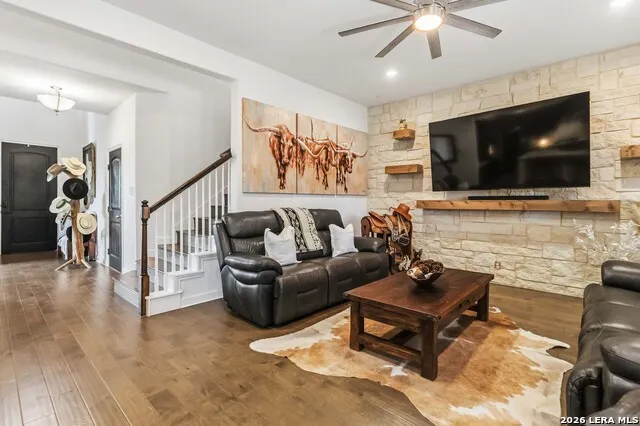 1531 ESSER XING New Braunfels, TX 78132