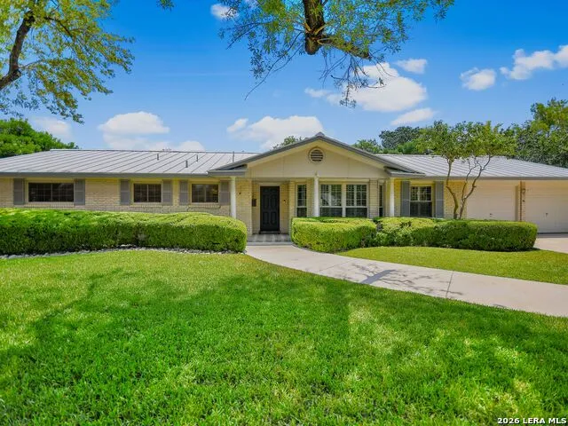 134 Meadowood Lane San Antonio, TX 78216