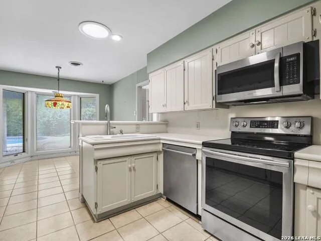 134 Meadowood Lane San Antonio, TX 78216