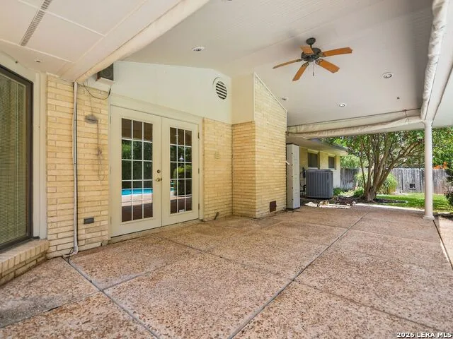 134 Meadowood Lane San Antonio, TX 78216