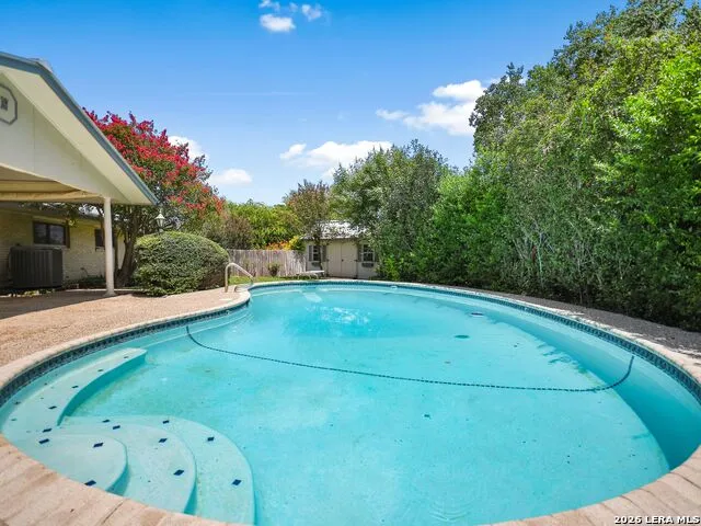 134 Meadowood Lane San Antonio, TX 78216
