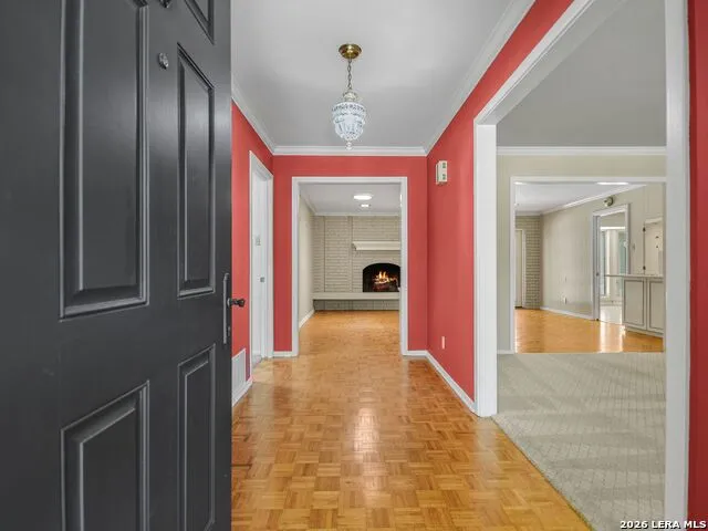 134 Meadowood Lane San Antonio, TX 78216