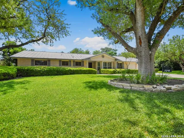 134 Meadowood Lane San Antonio, TX 78216